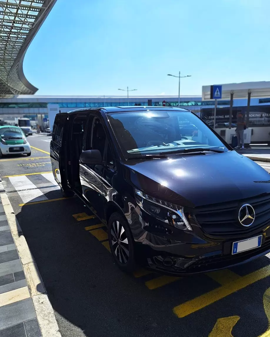 Mercedes V transfer Rome to Milan